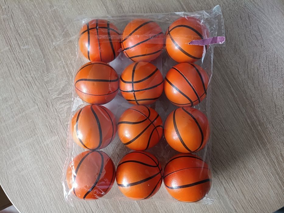 Piłeczki antystresowe piankowe 6cm 12szt.