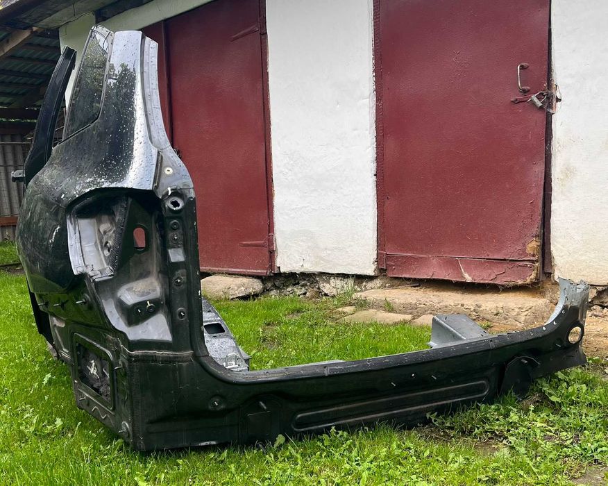 Четверть BMW X3 G01 поріг крило панель задня