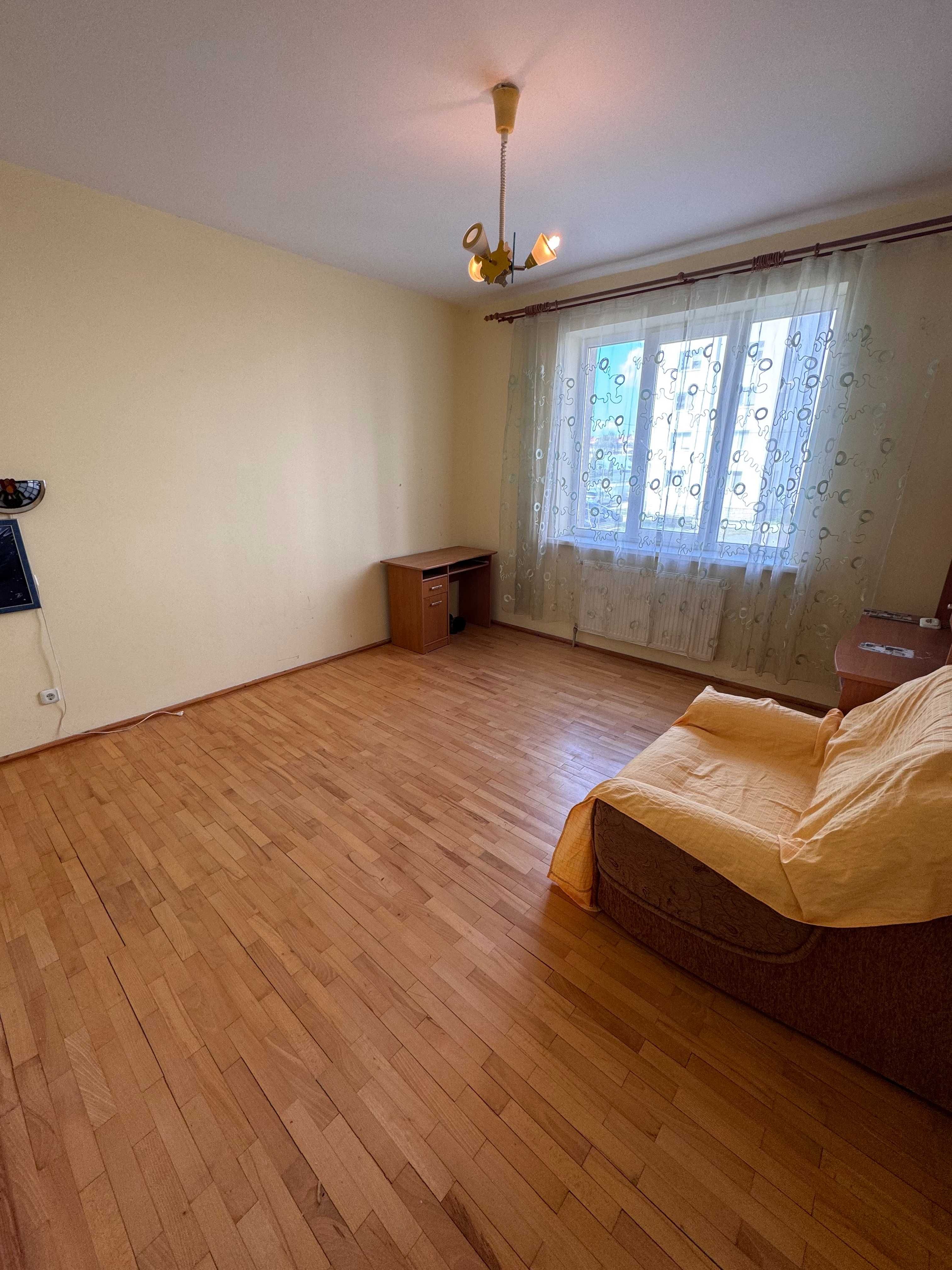 Продаж 3-кімнатної квартири по вул.Рубчака