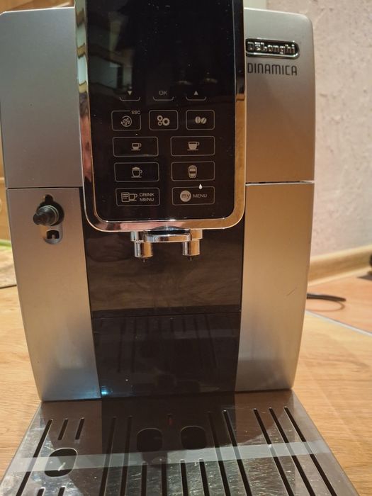 Ekspres do kawy delonghi