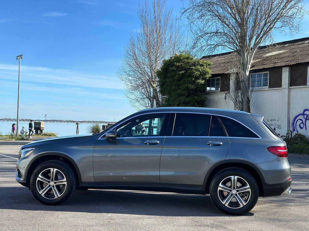 Mercedes-Benz GLC 300 4Matic 9G-TRONIC Exclusive