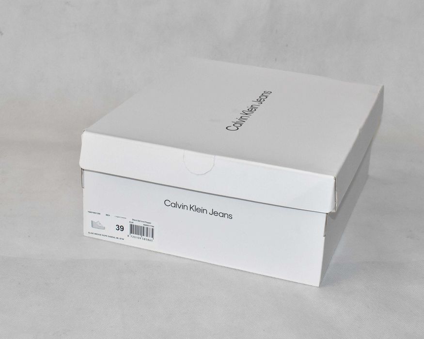 Calvin Klein Jeans espadryle czarne koturn wsuwane r.39