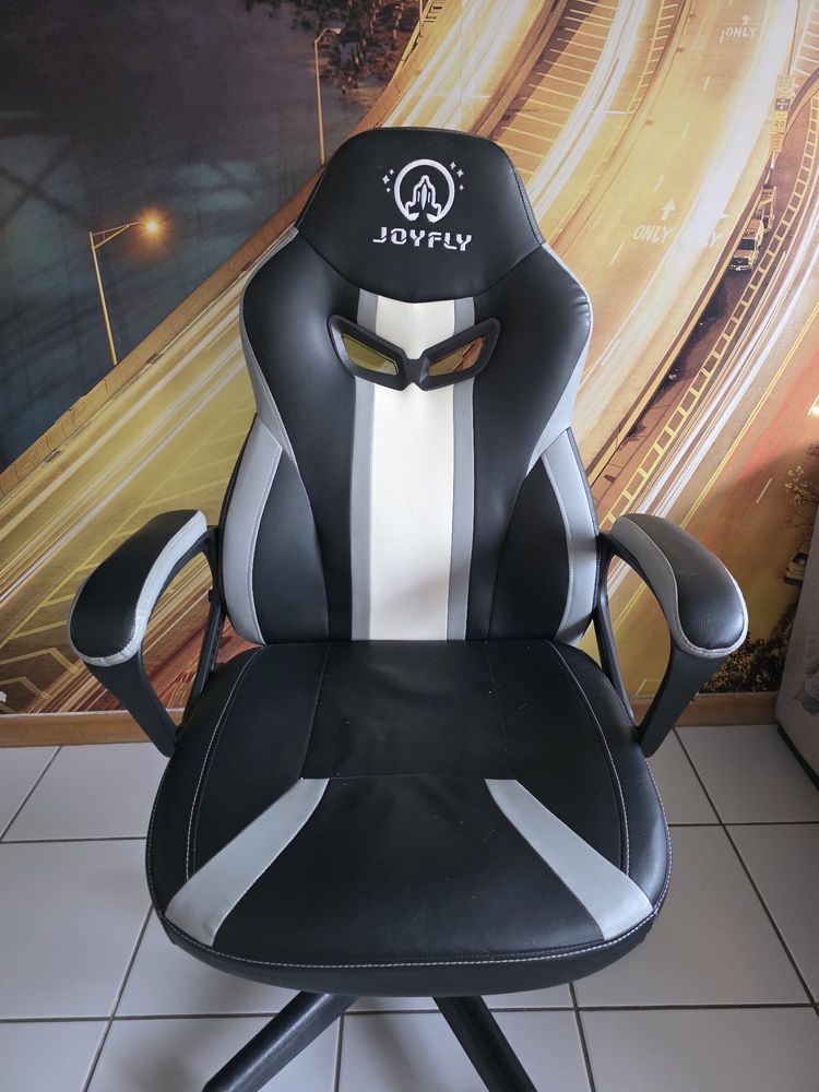 Cadeira gamer usada