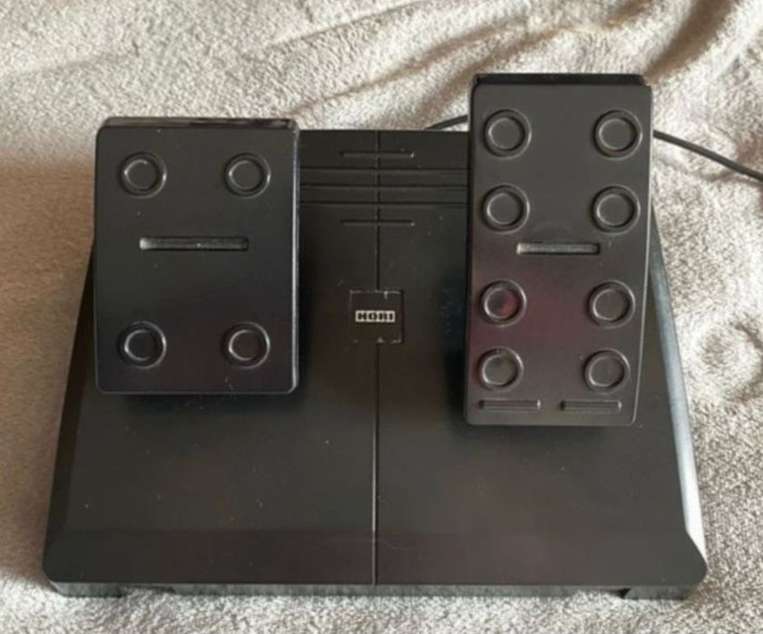 Pedais/volante Ps3/ps4 playstation 

Entrega em mão em Vila Franca de