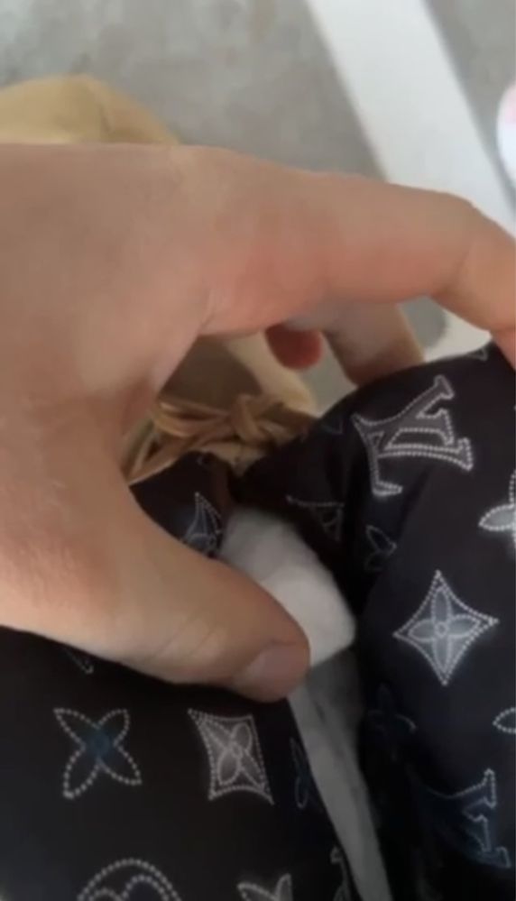 Buty zimowe śniegowce pillow boots LV Louis Vuitton skora puch 41