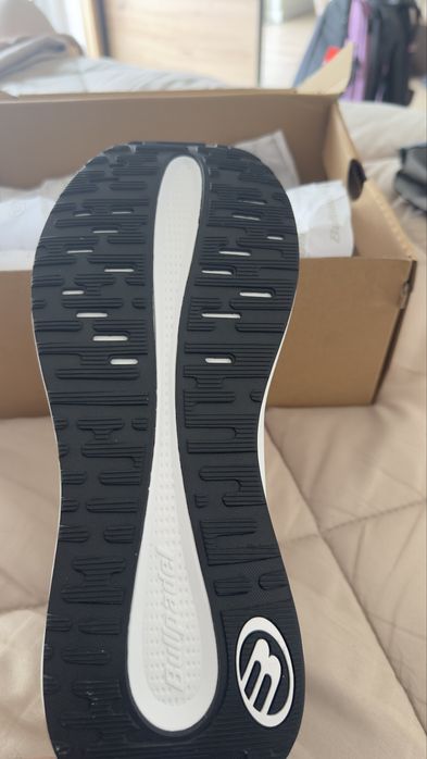 Zapatos BULLPADEL move pro brancos