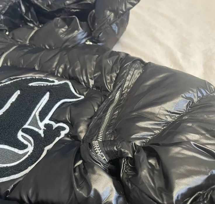 Пуховик Corvidae