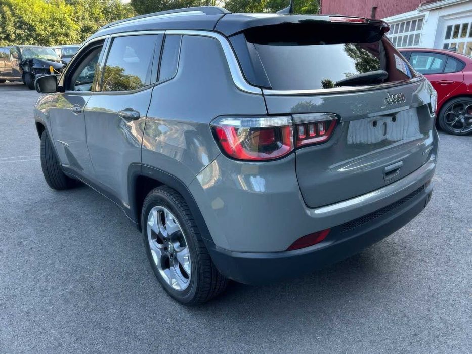 Jeep Compass Limited      2020