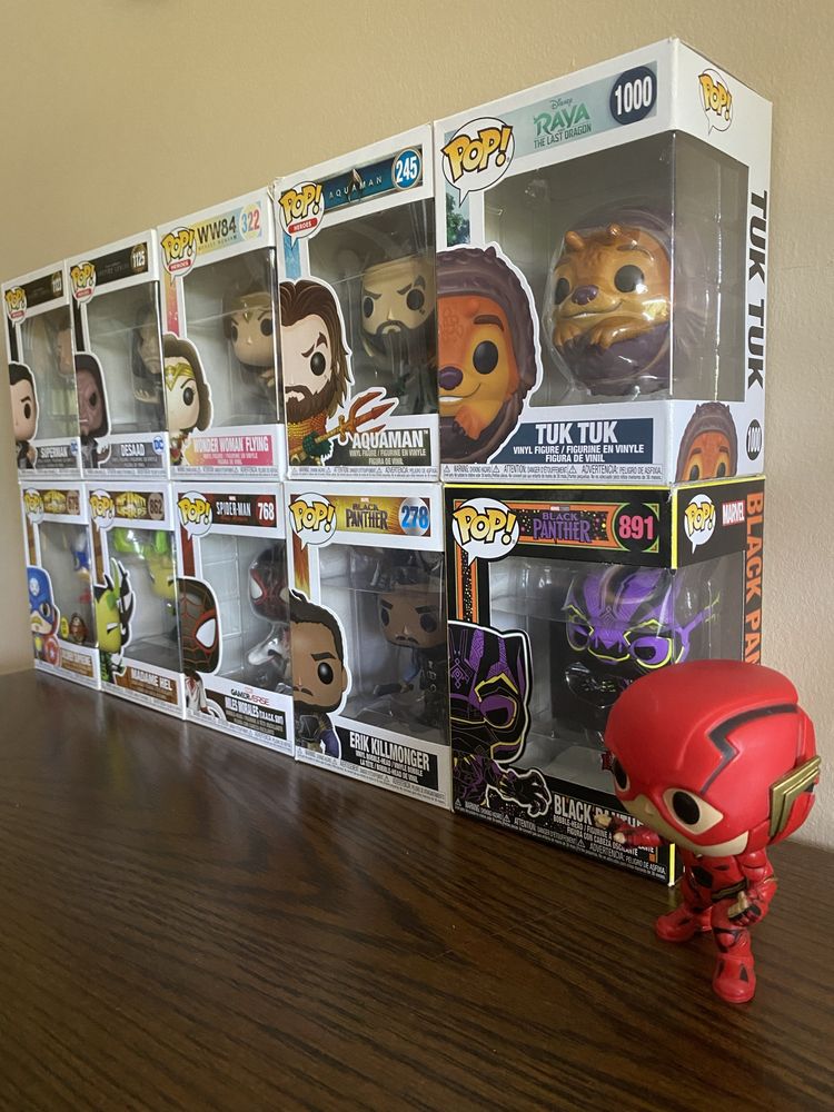 Funko POPs variados