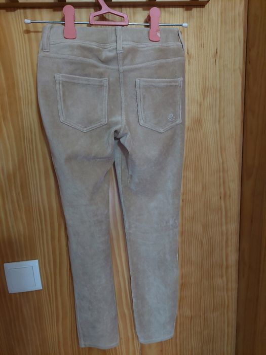Calças beges benetton 8 anos