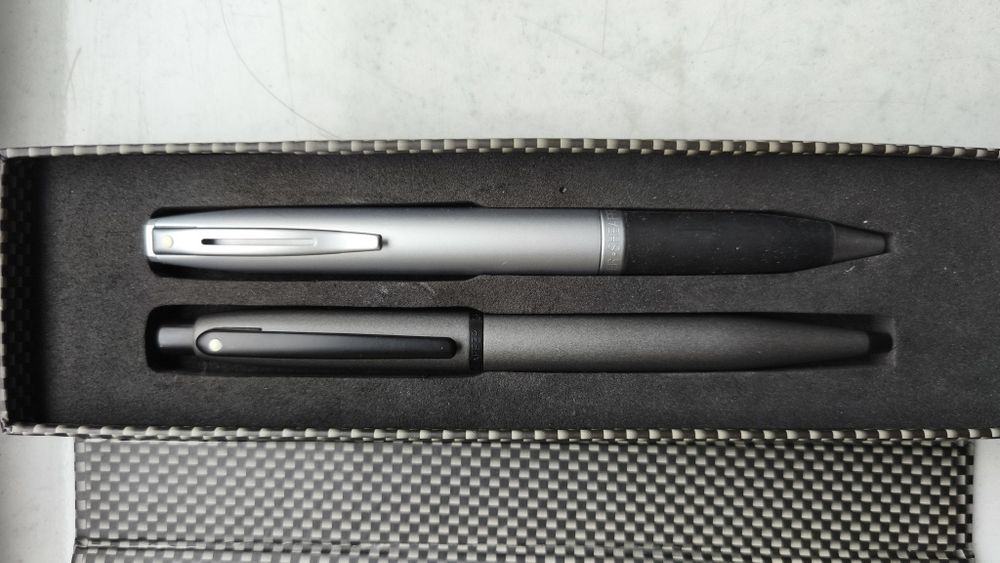 Sheaffer dwa długopisy