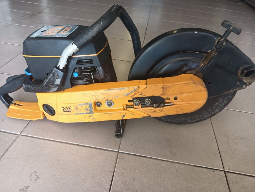 Rebarbadora gasolina