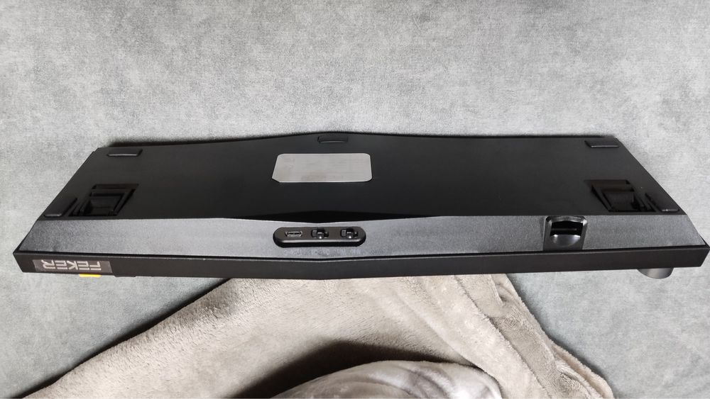 Teclado Feker Alice 80