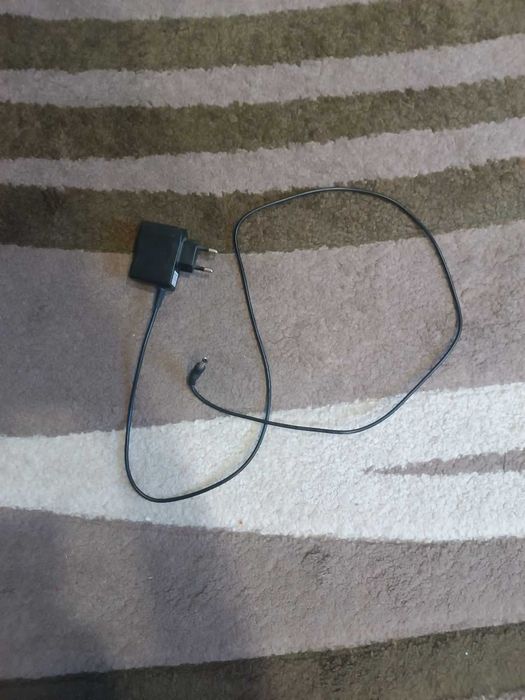 Продається синтезатор в хорошому стані.