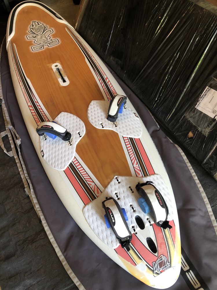 Starboard Futura 101l wood, fin, pokrowiec