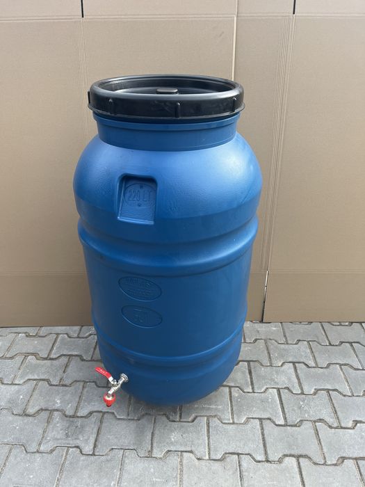 Beczki 220L niebieska spożywcza beczka na wodę deszczówkę