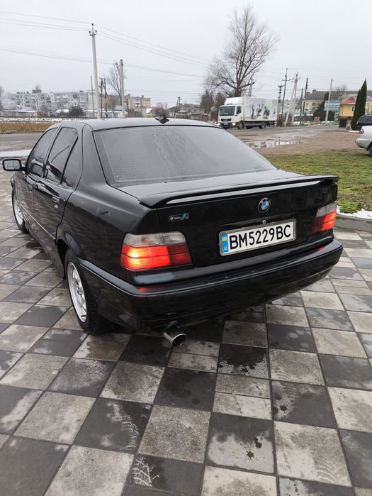 Продам BMW 1.8 газ/бензин