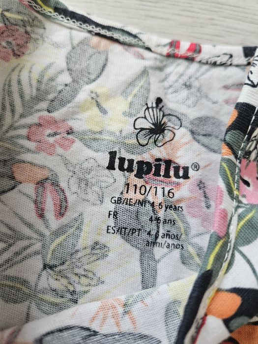 Komplet Lupilu 110-116/122 dla dziewczynki  spodenki + koszulka