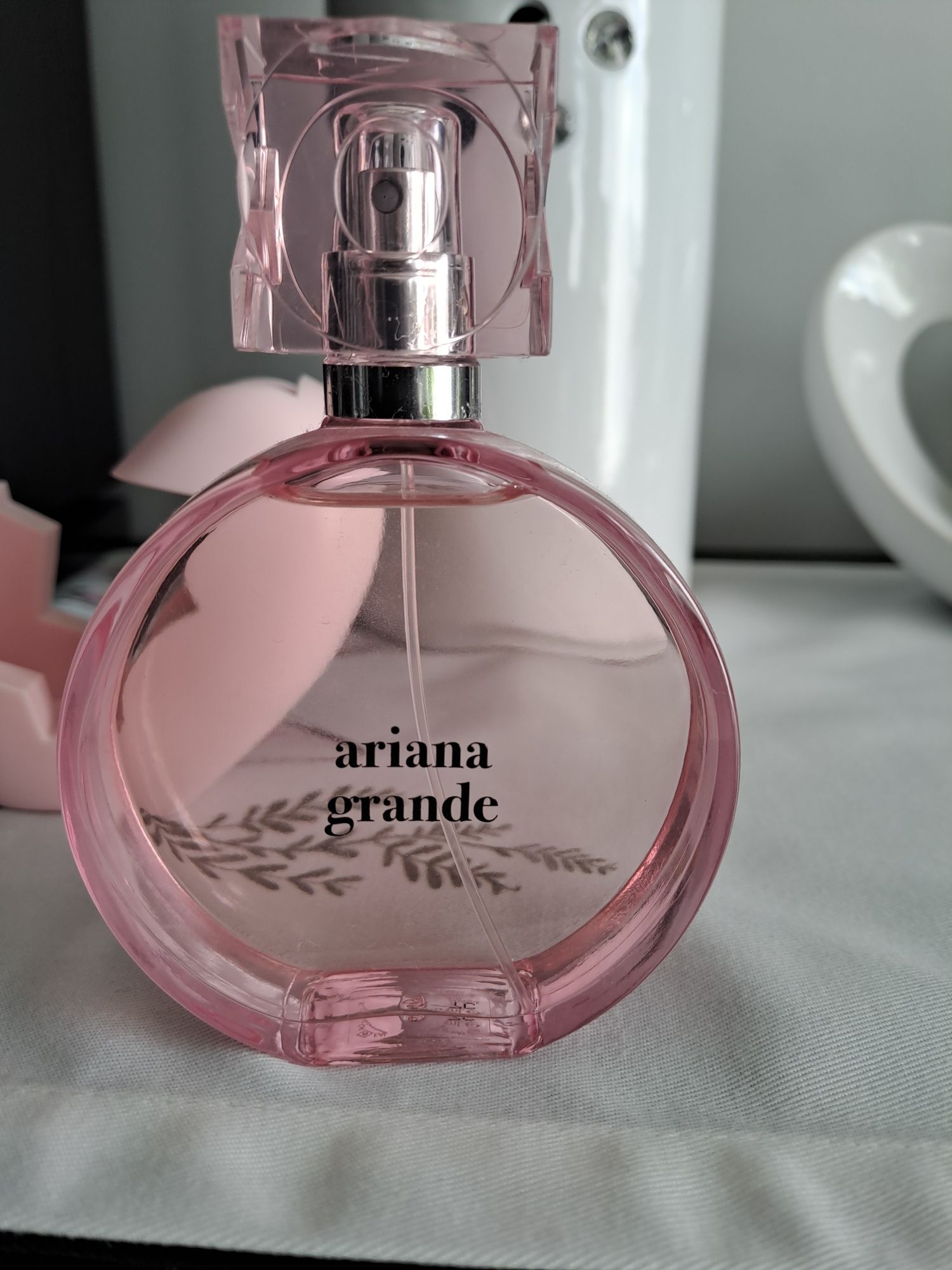 Perfum Ariana Grande