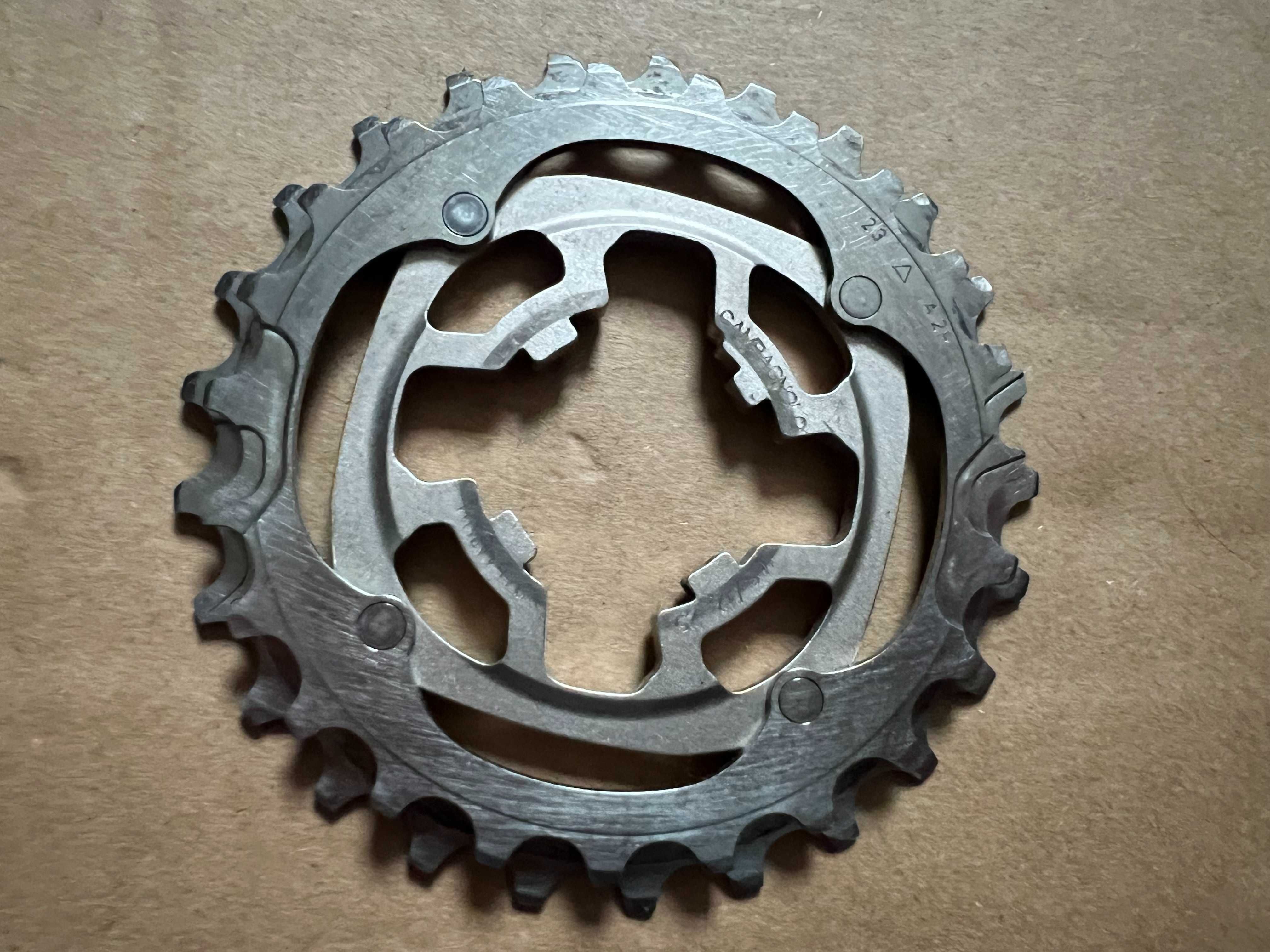 Zębatki do kasety pająk CAMPAGNOLO RECORD 23 25 zębów 10s TITANIUM