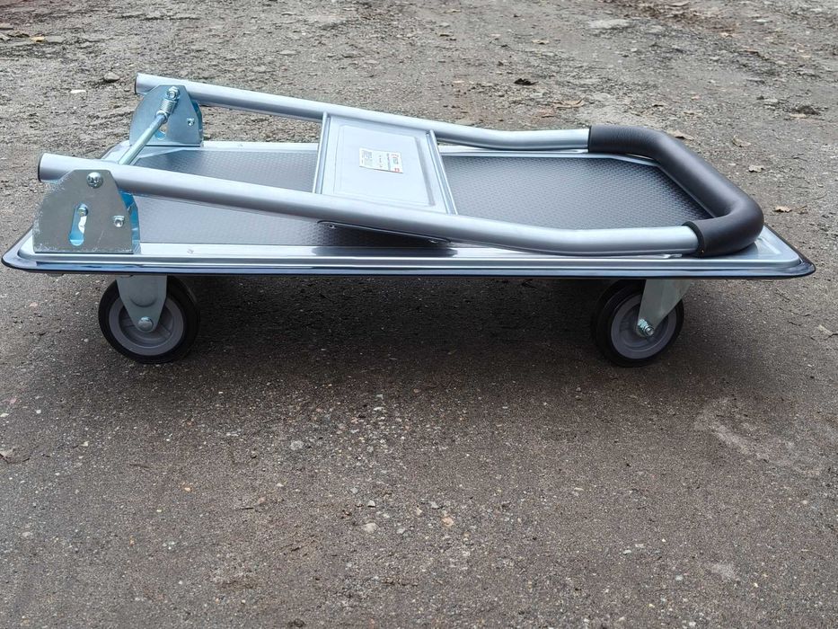 Компактные металлические тележки с платформой