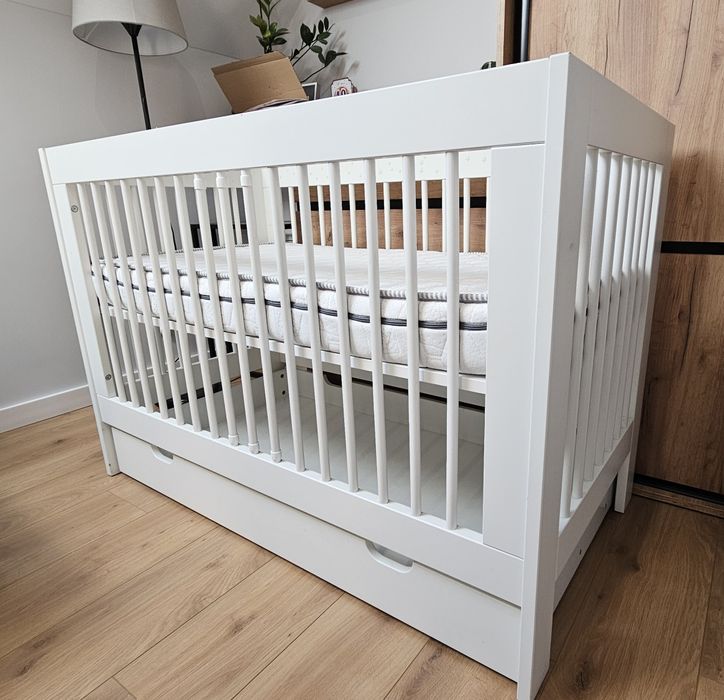 Łóżeczko dziecięce Pinio Basic 120x60 + dodatki