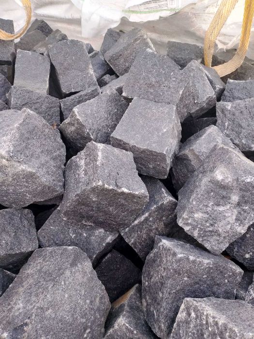 Kostka Granitowa czarna SZWED / Czerwona VANGA Darex Nysa