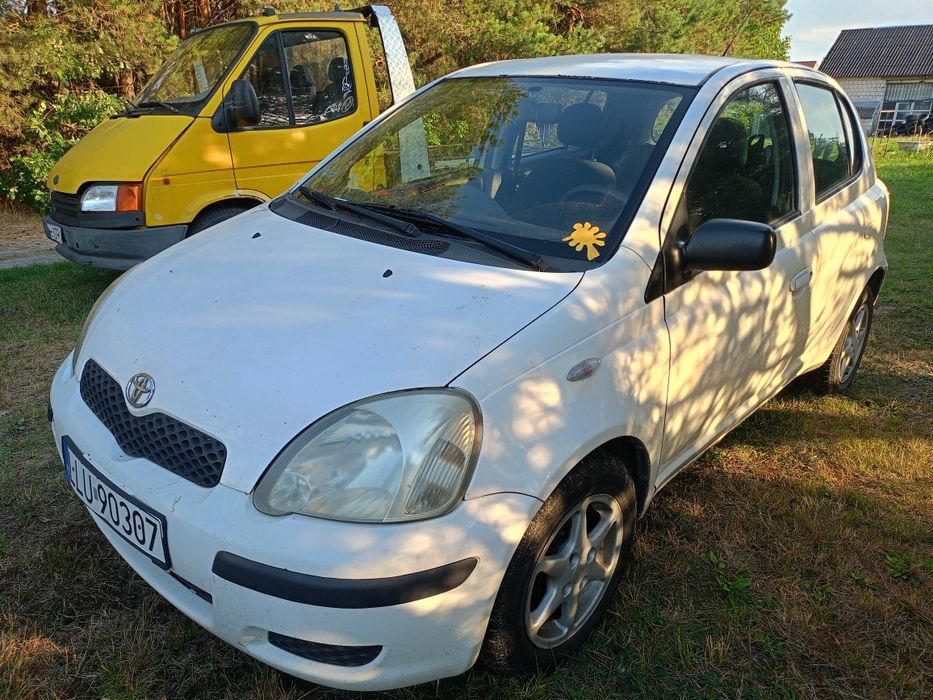 Toyota Yaris 1.4 D4D  2004 rok