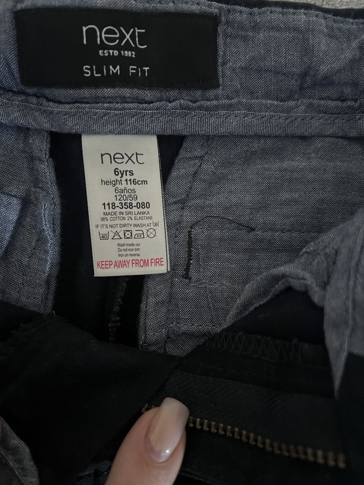 Продам джинси чиноси Next 116 6 років