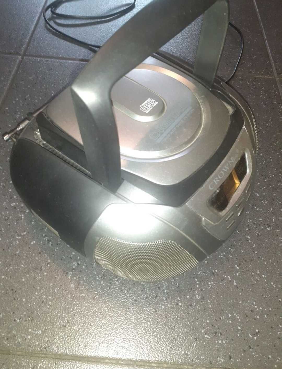 Rádio Portátil Crown CRGC6