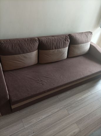 Sofa rozkładana brazowo- bezowa
