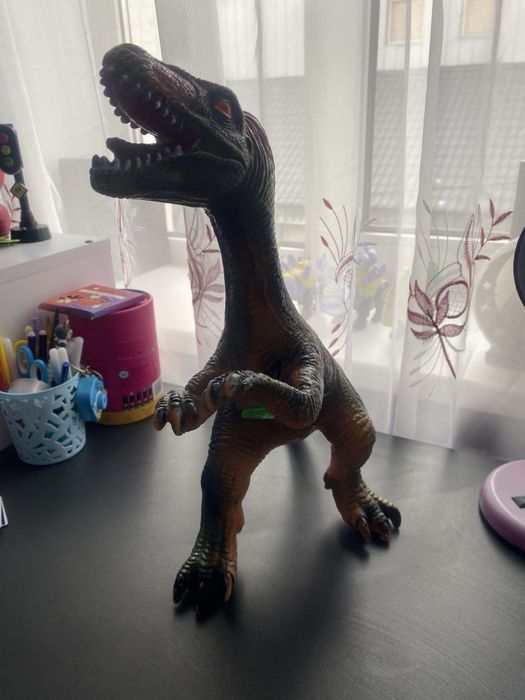 Динозав в гарному стані