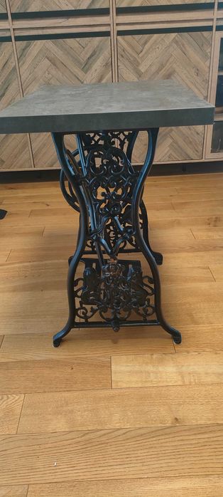 Stolik z maszyny do szycia Nogi od maszyny do szycia Singer