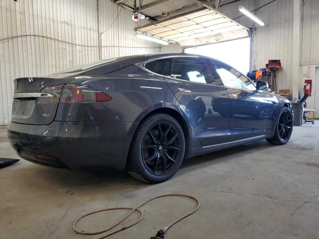 Tesla Model S 2018 75D