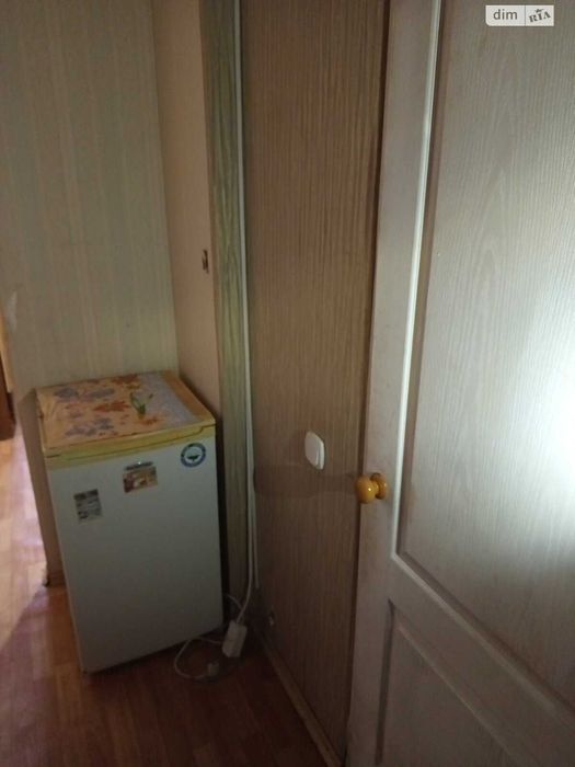 N S3 Продам гостинку со своим с/у. м. Армейская Цена 6500 у.е.