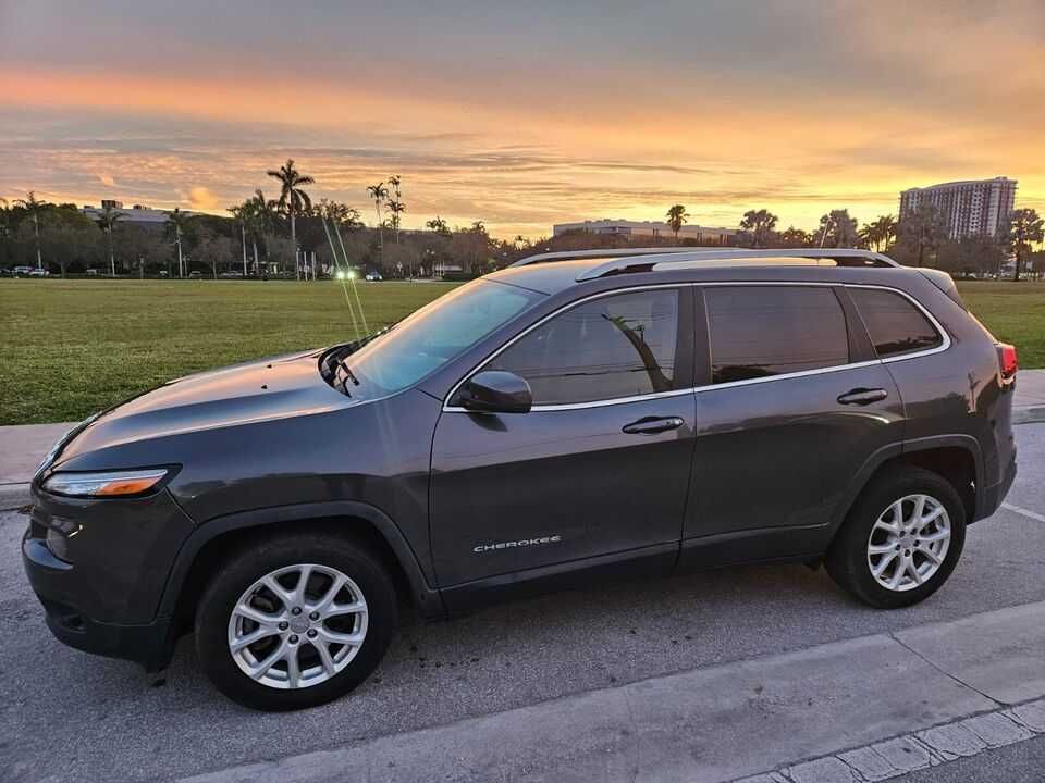 2016 Jeep Cherokee