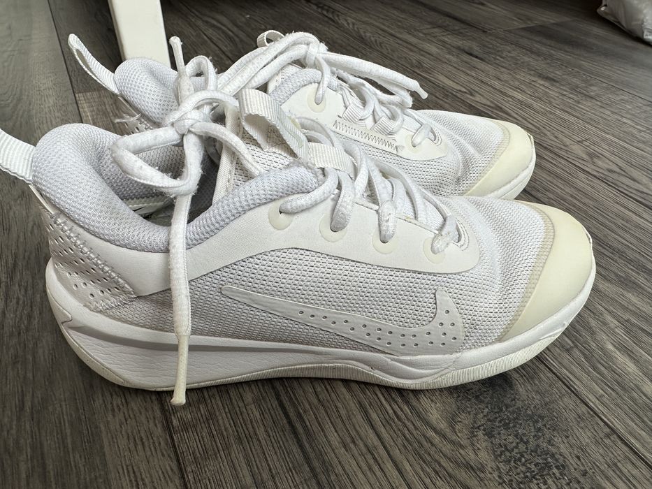 Кросівки  Nike оригінальні