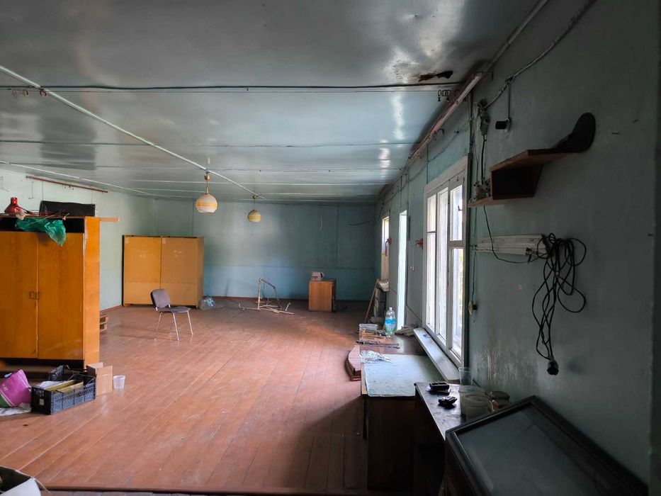 Продам виробничо  складську  базу пгт  Ріпки Чернігівської області