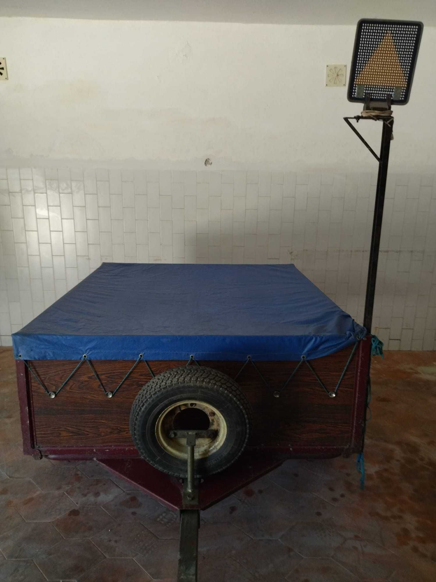 Atrelado de carga