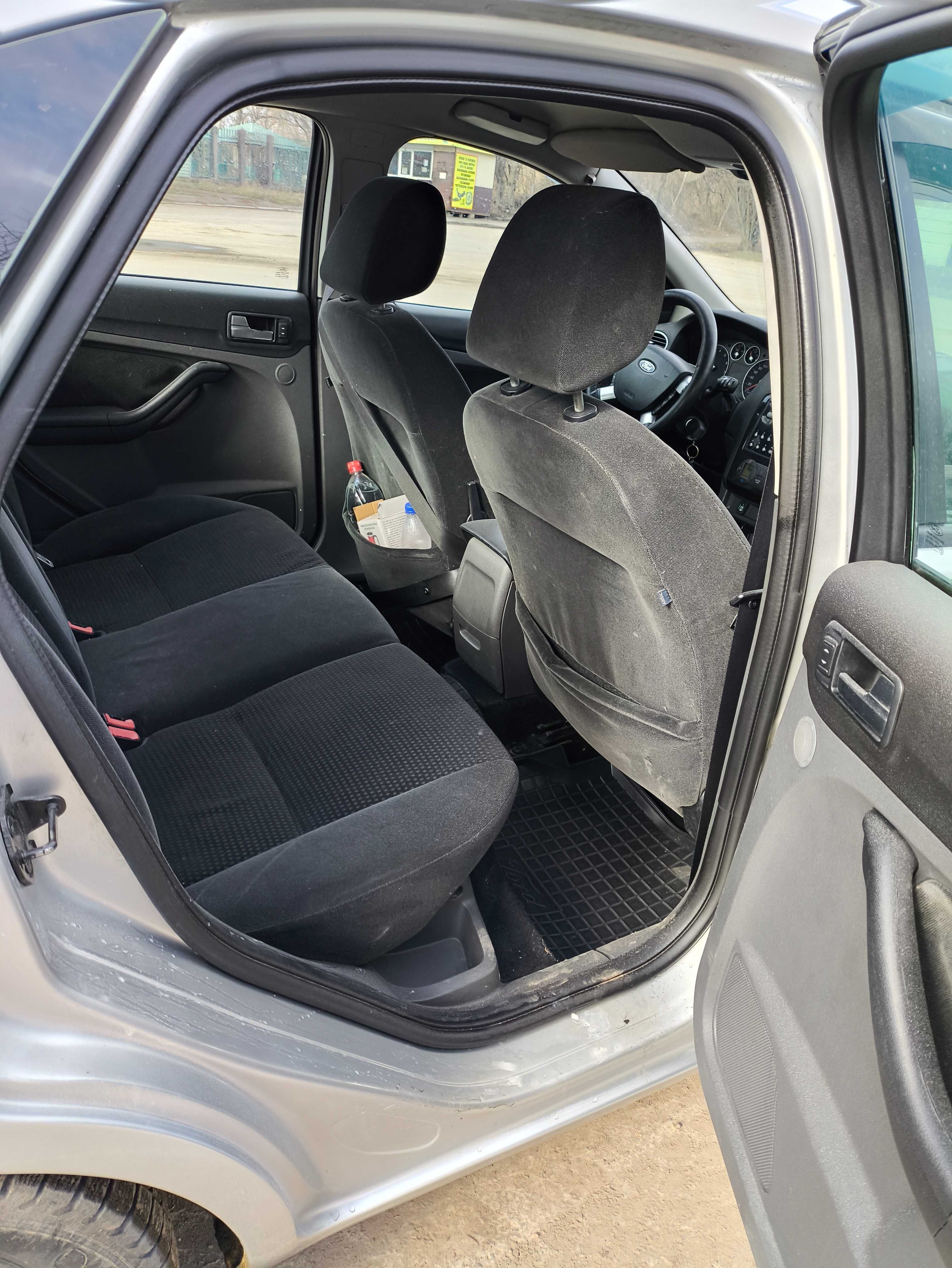 Продам Ford Focus (Chia)