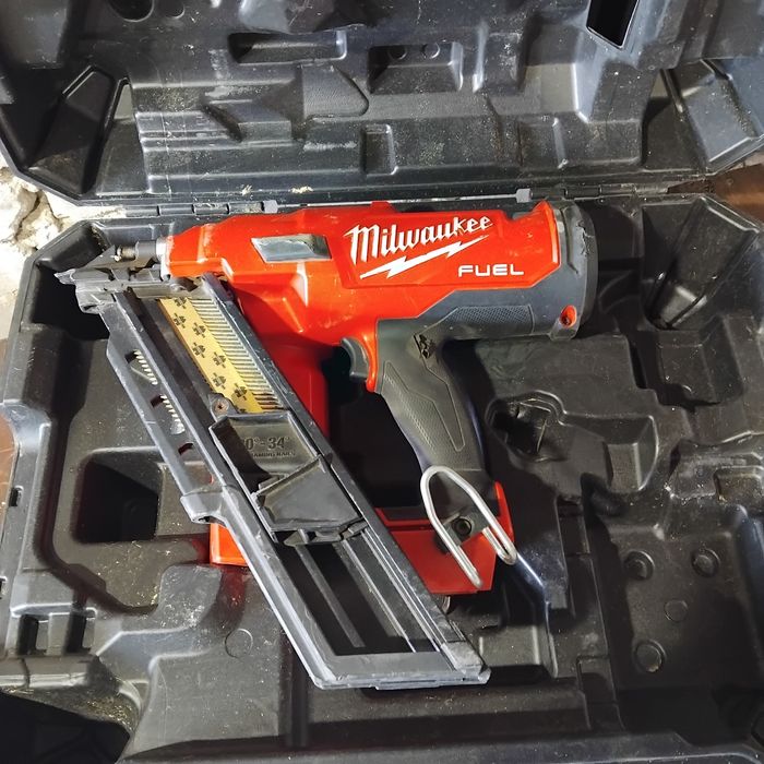 Gwoździarka Milwaukee FFNS