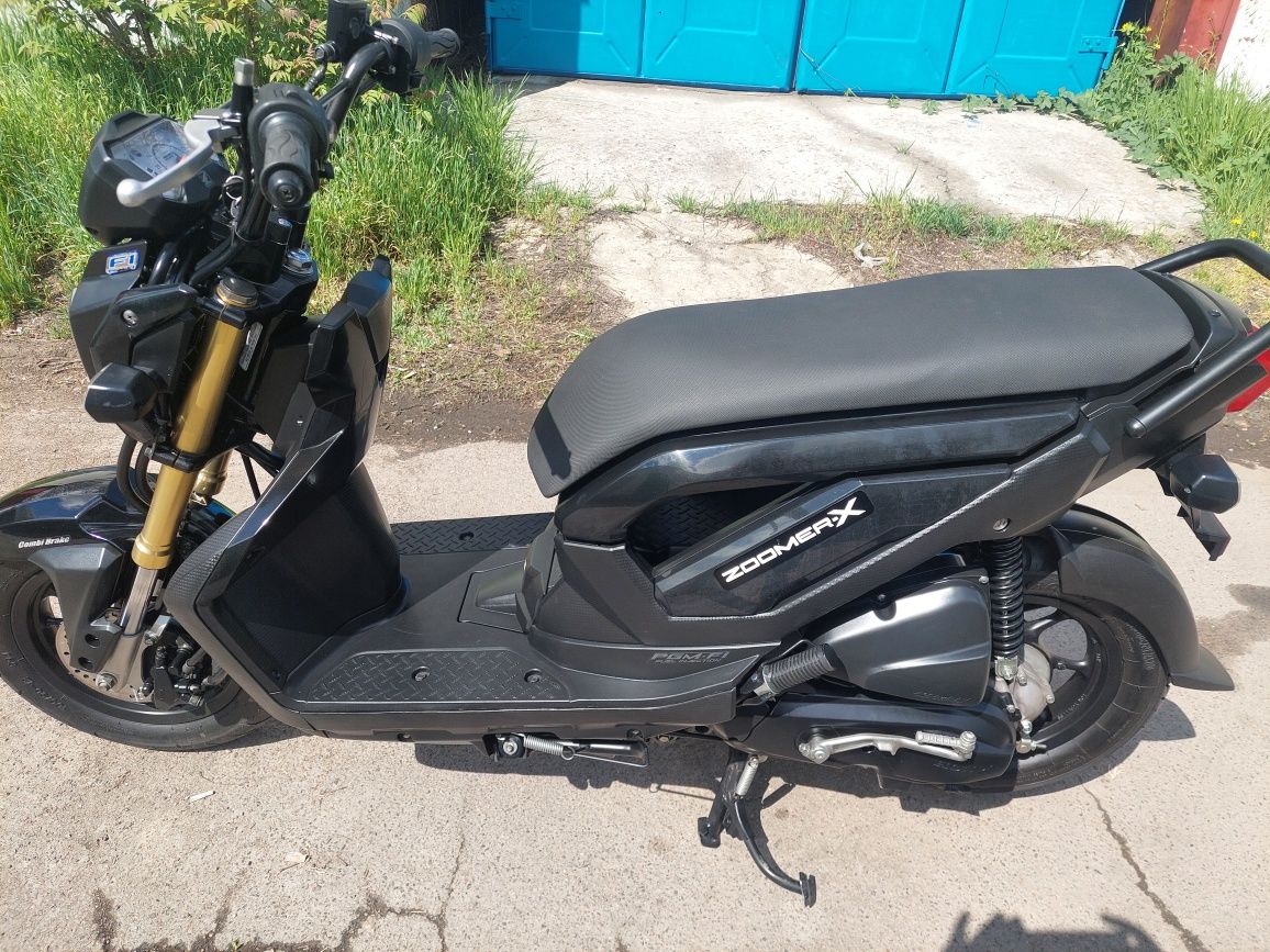 Скутер Honda Zoomer Х 110куб