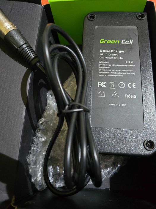 Ładowarka do Baterii Roweru Elektrycznego 24V - 29.4V 4A (XLR 3 PIN)