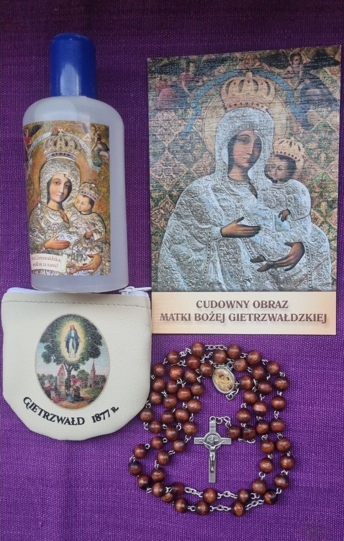 Różaniec z wizerunkiem Matki Bożej z Gietrzwałdu + woda ze żródełka +o