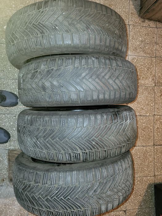 Komplet opon zimowych