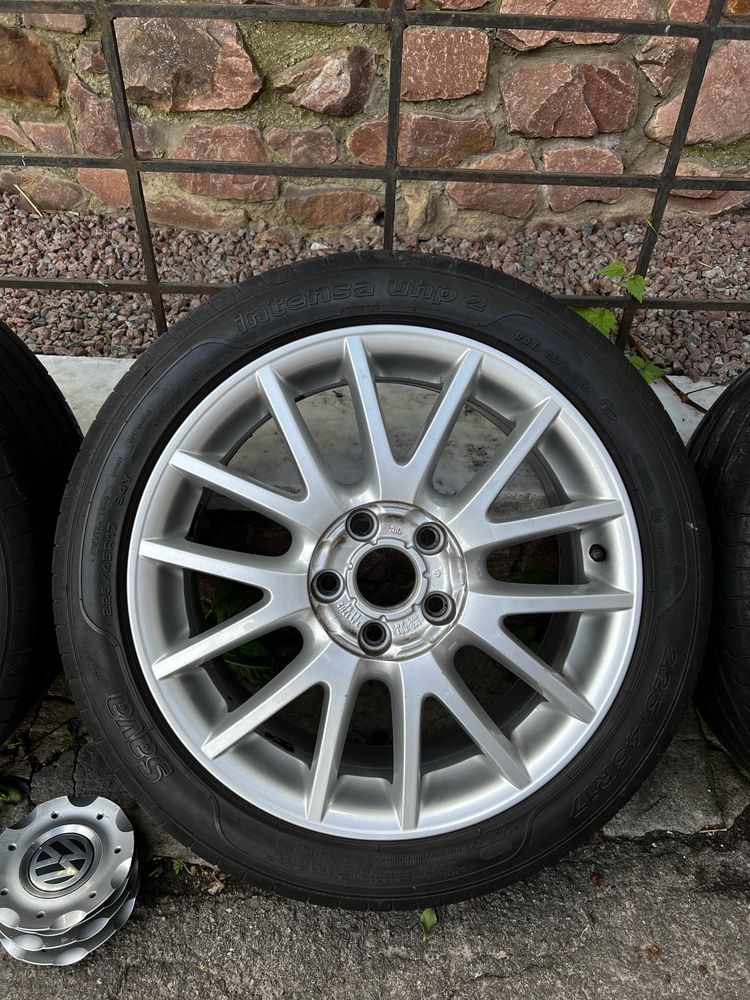 Диски Volkswagen Golf GTI GTD + літні шини Sava