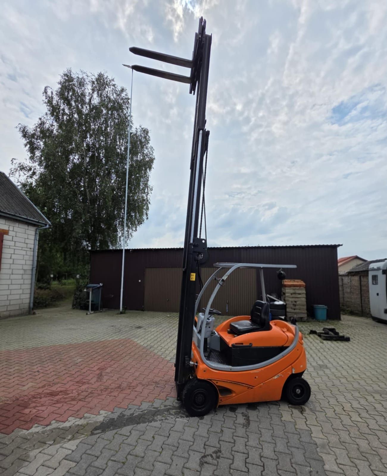 Wózek widłowy elektryczny Atlant balkancar triplex