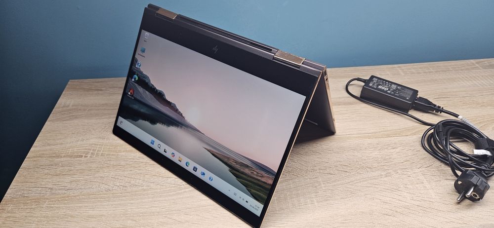 HP Spectre x360 13-ae006no i7-8550U, 16GB Ram, 256GB dysk