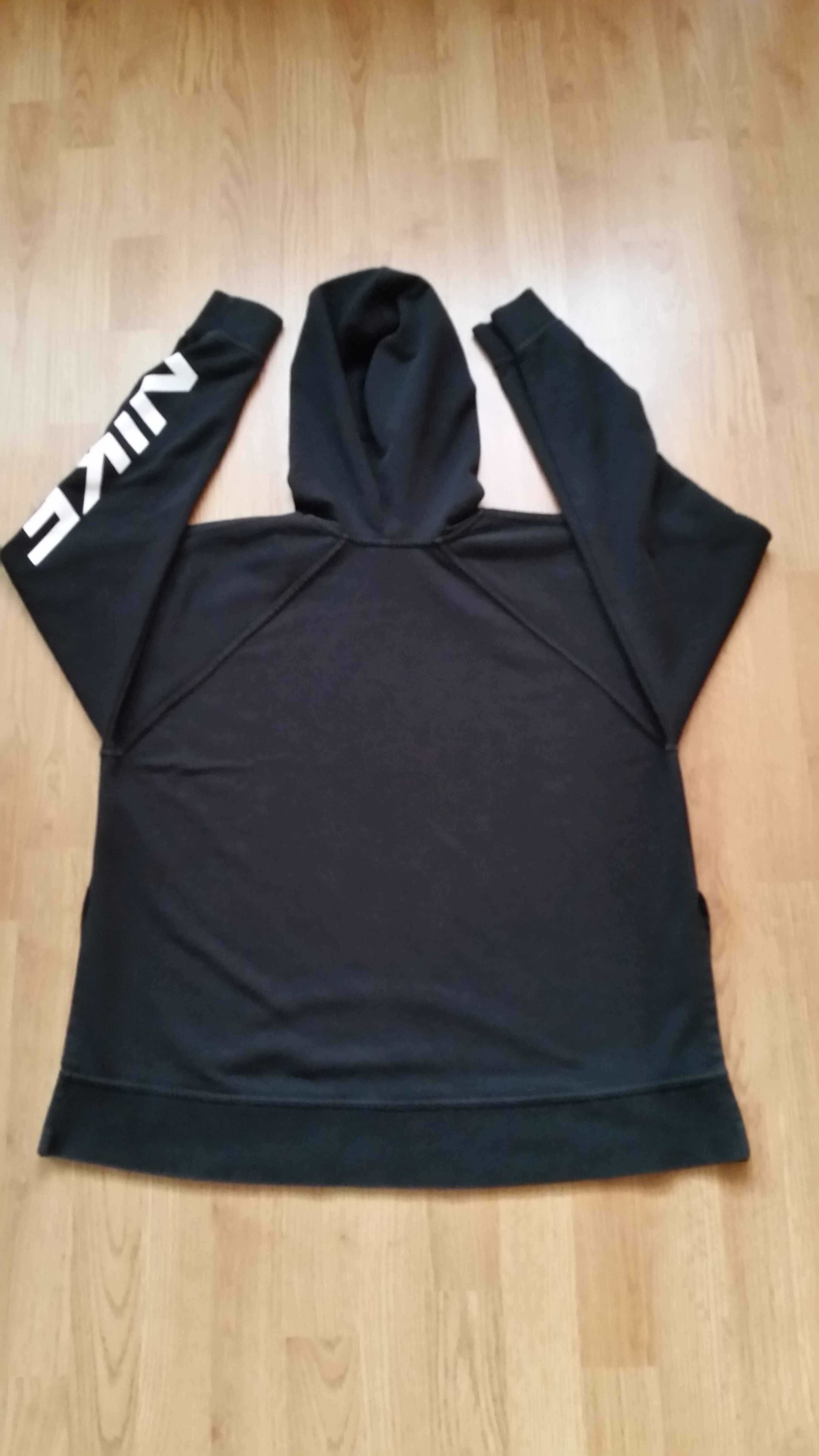 Bluza Nike Get Fit Women’s Pullover Graphic Training Hoodie Overside