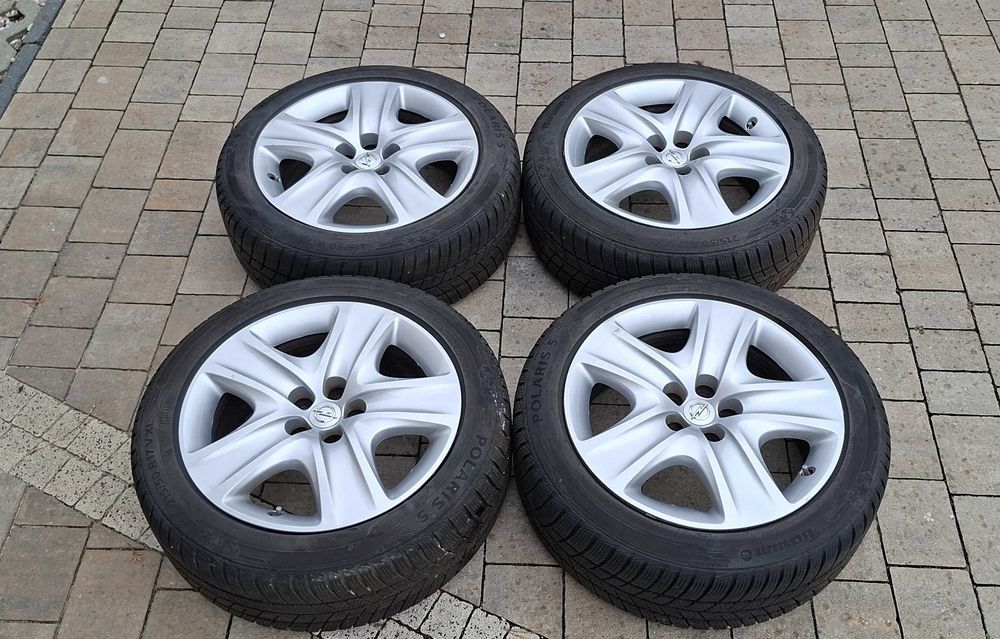 Koła opony zimowe 215/50/17 Opel Astra J K Mokka 5x105 czujniki TPMS